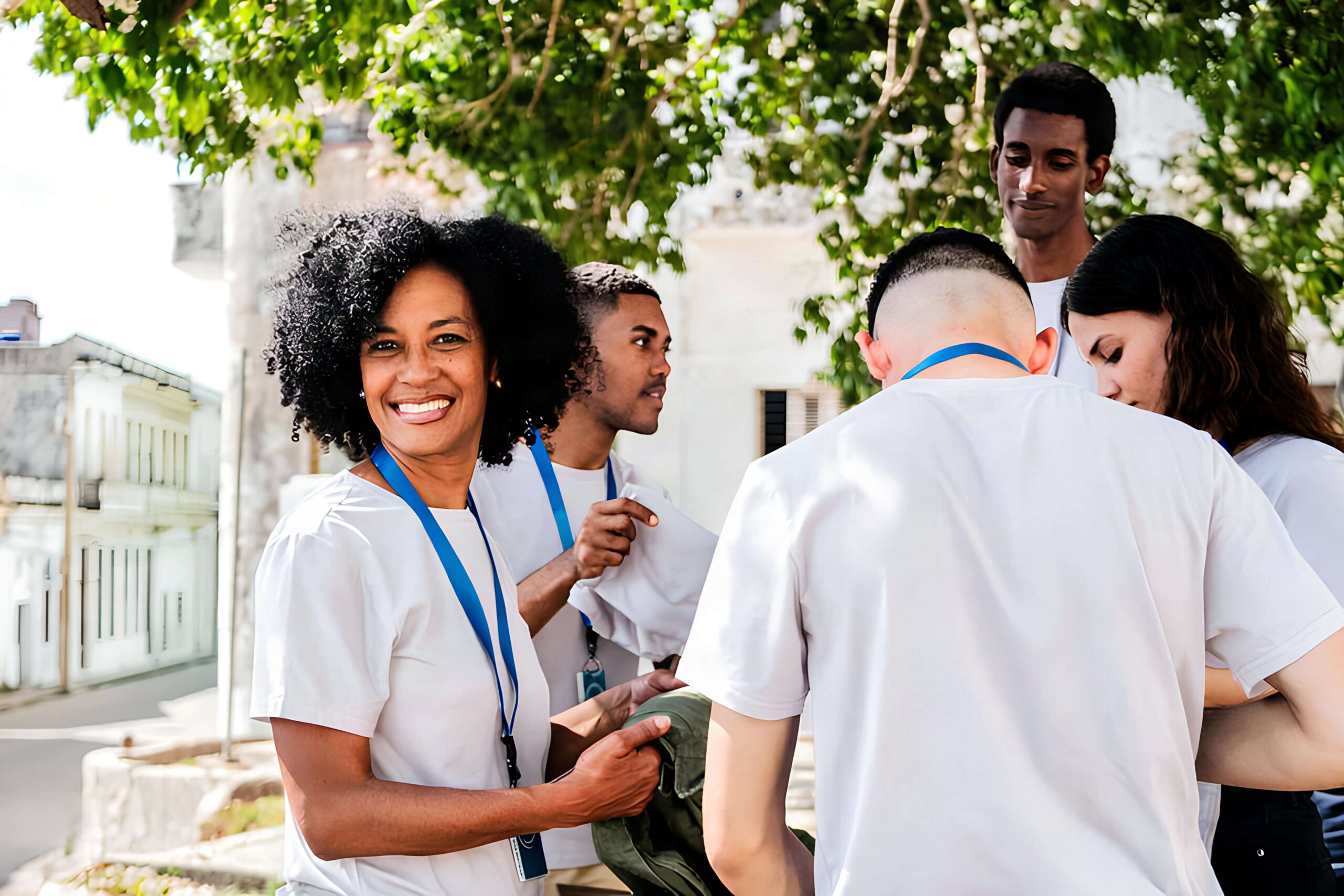 Voluntários em ação de caridade inspirada pela doutrina espírita